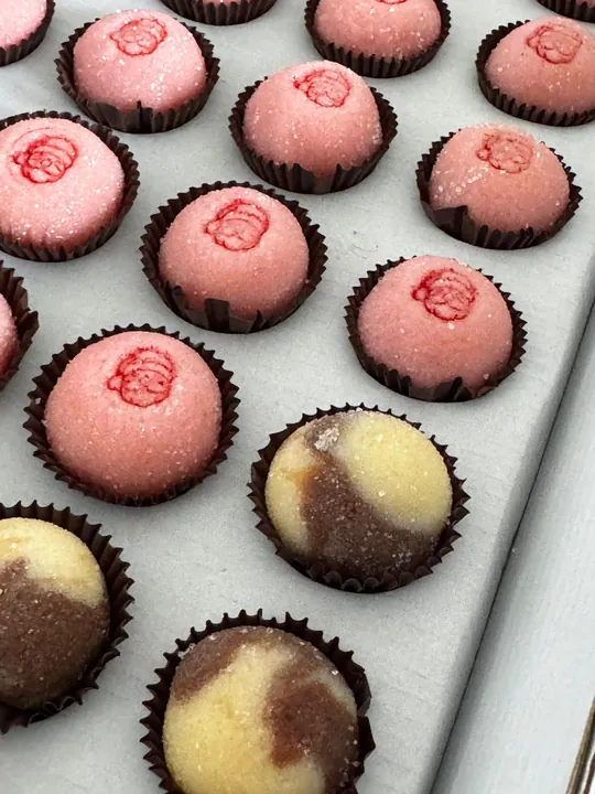 Salgados & doces para festas · Limonge Gourmet